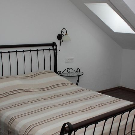 Apartments Vila Oksana 麦米科 客房 照片