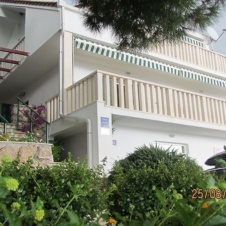 Apartments Vila Oksana 麦米科 外观 照片